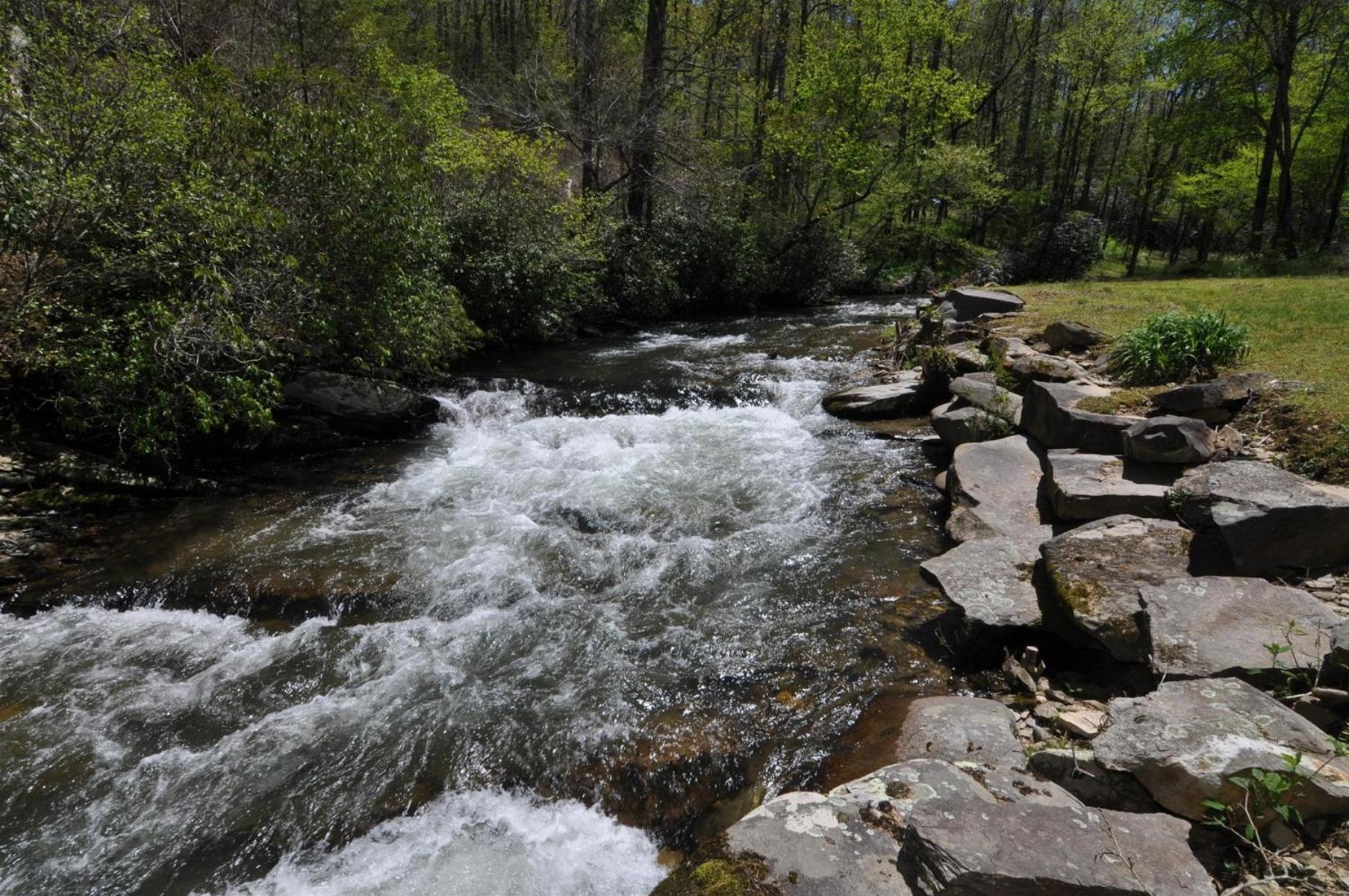 Waterfall Hideaway Villa Bryson City Eksteriør bilde