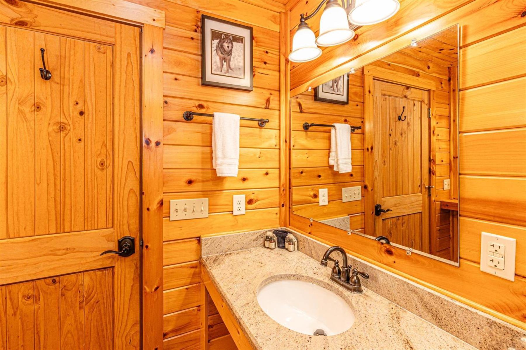 Waterfall Hideaway Bryson City Eksteriør bilde