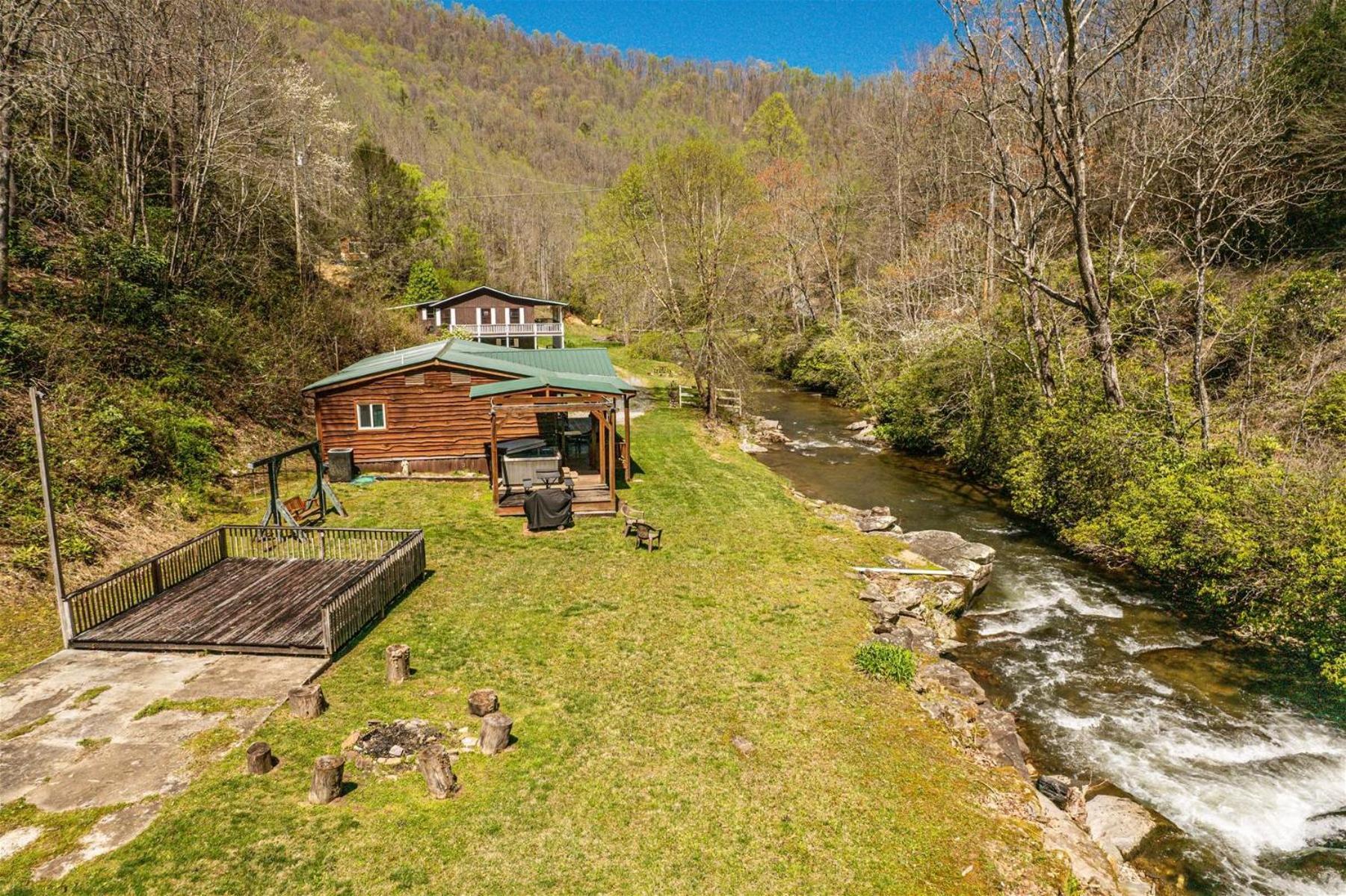 Waterfall Hideaway Villa Bryson City Eksteriør bilde