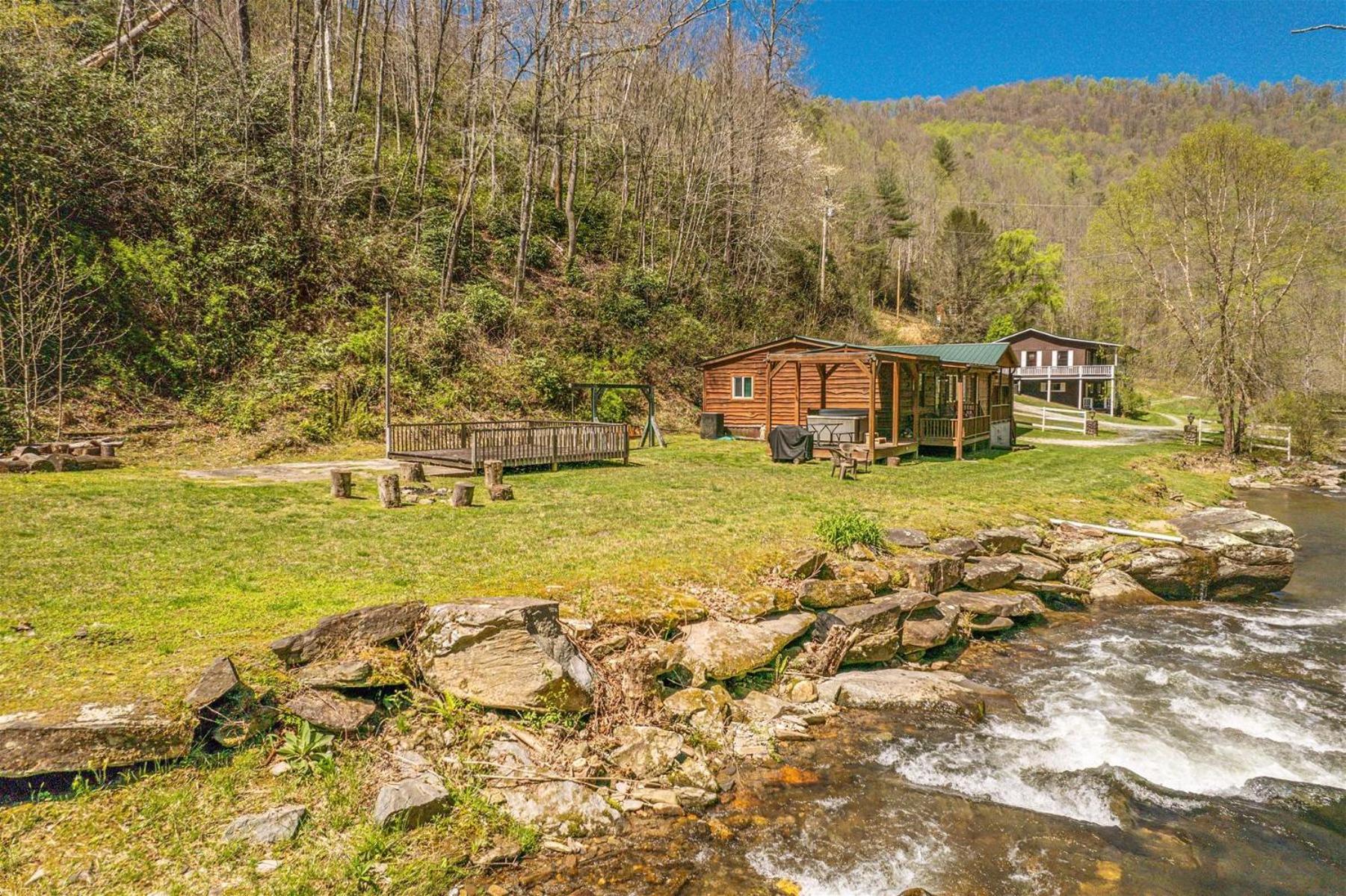 Waterfall Hideaway Villa Bryson City Eksteriør bilde