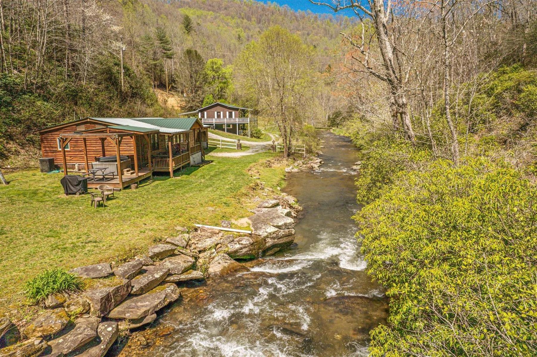 Waterfall Hideaway Villa Bryson City Eksteriør bilde