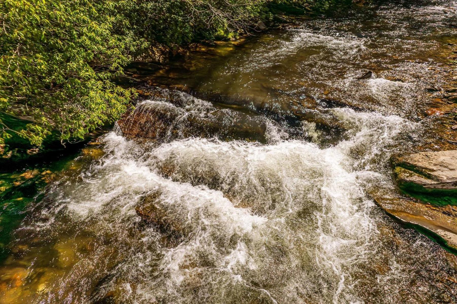 Waterfall Hideaway Villa Bryson City Eksteriør bilde