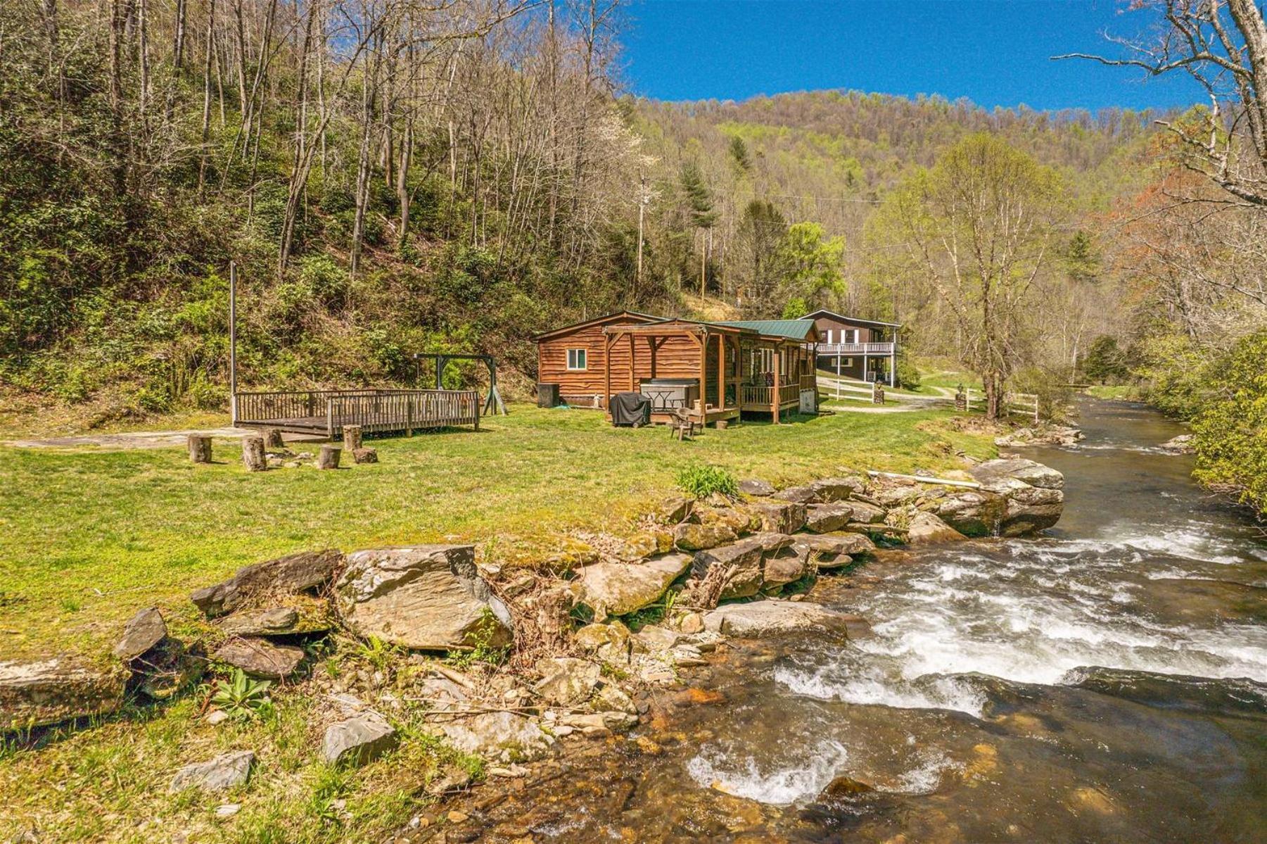 Waterfall Hideaway Villa Bryson City Eksteriør bilde