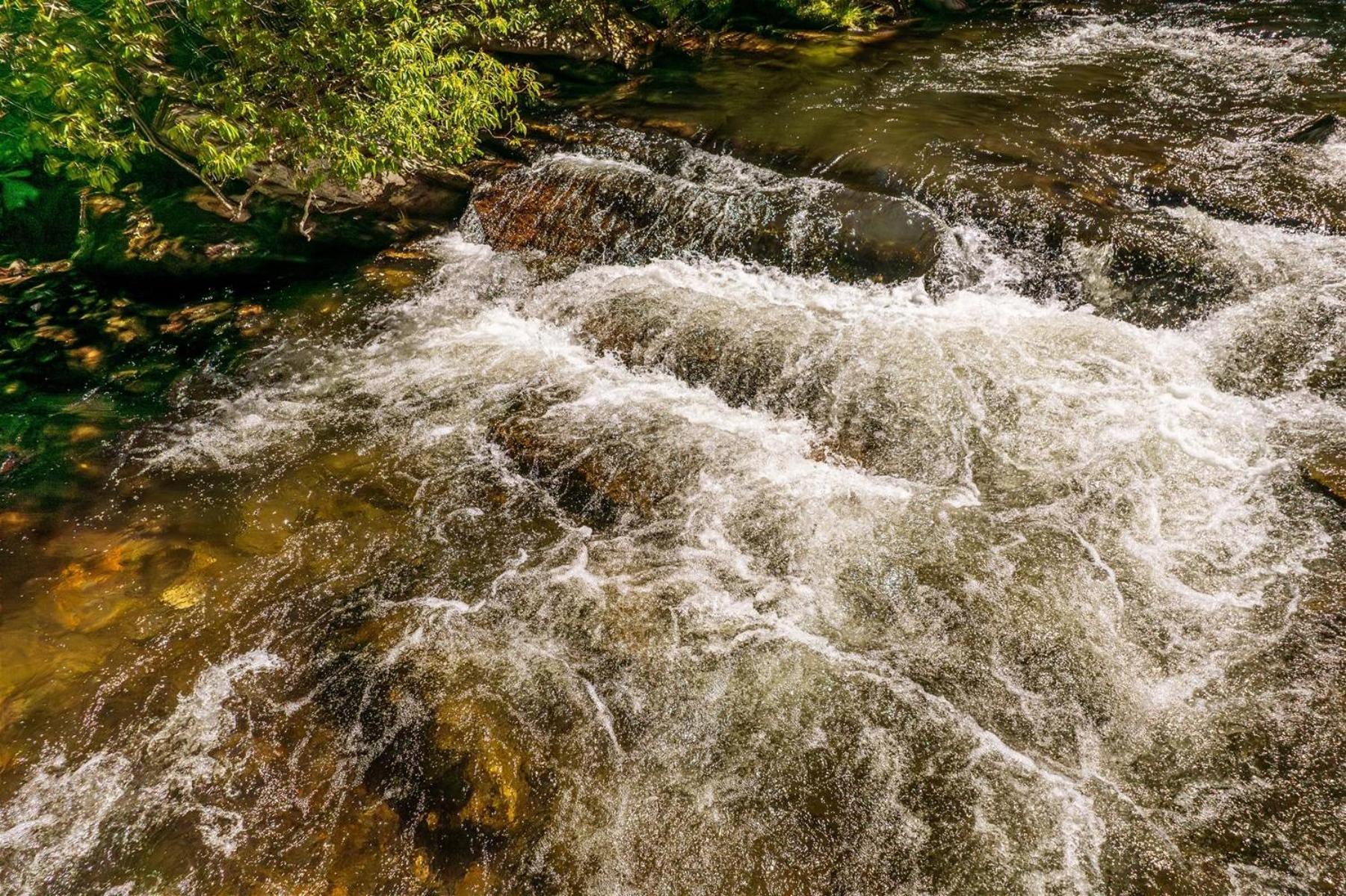 Waterfall Hideaway Villa Bryson City Eksteriør bilde